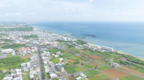 Namihira Apartment | 読谷波平2ベッドルームアパート海辺近く