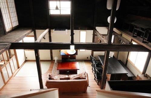 Komoro Villa | [貸切り] 220㎡ 月のワルツ 108年前の高級古民家