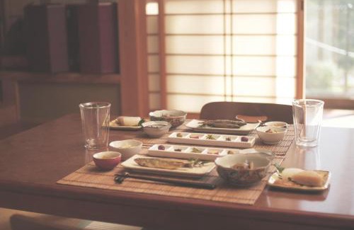 Tanabe Bed & Breakfast | 農家民宿茶の香