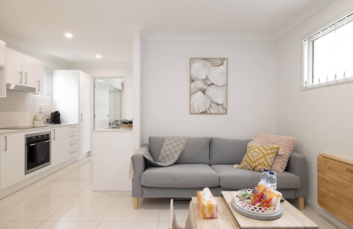 Rocklea Apartment | 1 Bdr Apt! GST Credits! Undercover Parking! 439AF1