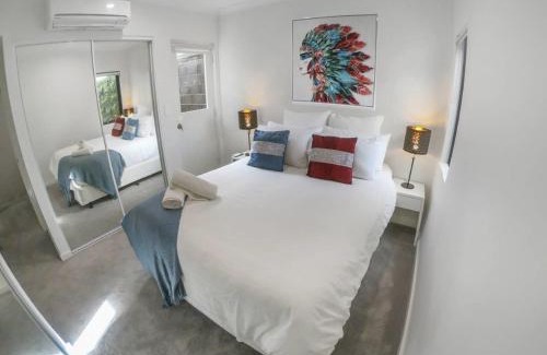 Cloverdale Apartment | 1 Bdrm Close Airport/Shops, WIFI, NETFLIX, PARKING