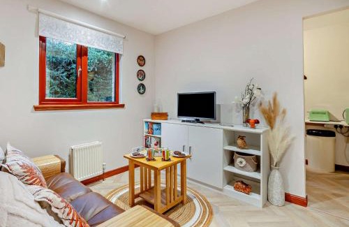 Powmill House | 1 Bed in Powmill 95872