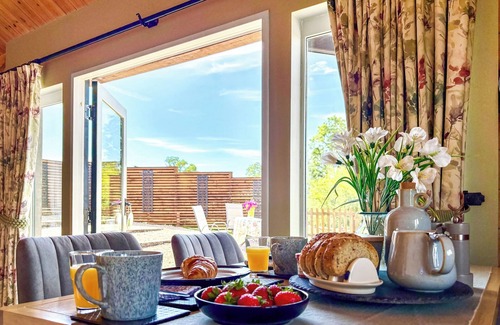 Hulland Ward Cottage | 1 bedroom accommodation in Idridgehay, near Belper