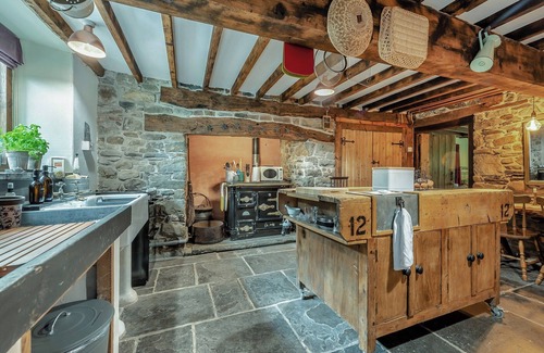 Pont-ar-gothi Cottage | 1 bedroom accommodation in Nantgaredig