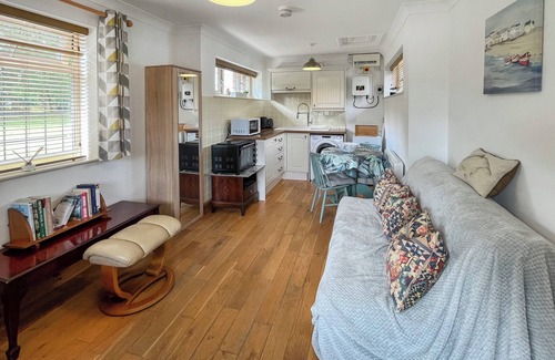 Keal Cotes Cottage | 1 bedroom accommodation in Keal Cotes