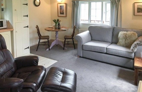 Abergele Cottage | 1 bedroom accommodation in Llanfair Talhairarn, near Abergele