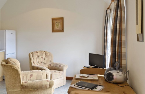 Potter Heigham House | 1 bedroom accommodation in Catfield