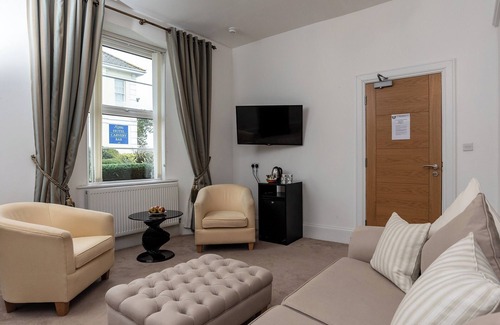Babbacombe Apartment | 1 bedroom accommodation in Torquay