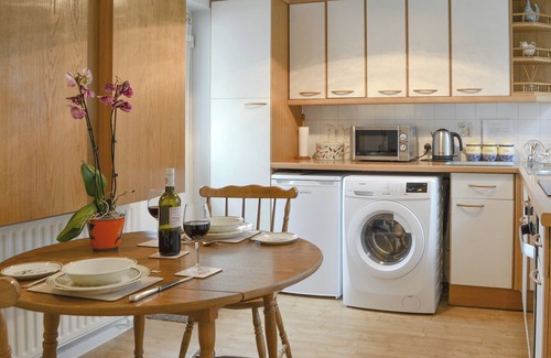 Findon Cottage | 1 bedroom accommodation in Findon, near Worthing