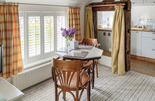 Balterley Cottage | 1 bedroom accommodation in Betley, near Nantwich