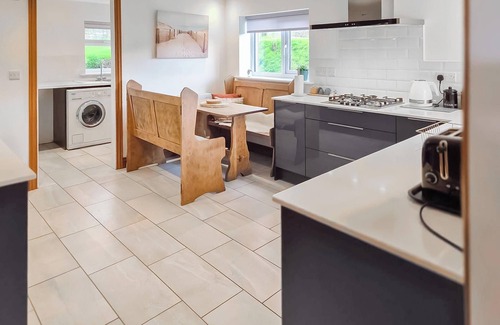 Gwehelog Cottage | 1 bedroom accommodation in Usk