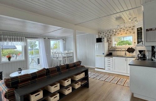 Sjotorp House | 1 bedroom accommodation in Sjötorp