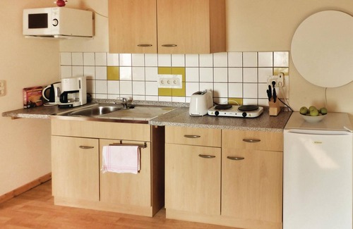 Gohren Apartment | 1 bedroom amazing apartment in Settin
