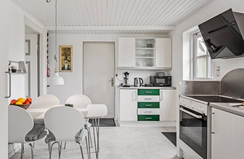 Majbolle House | 1 bedroom amazing home in Stubbekøbing