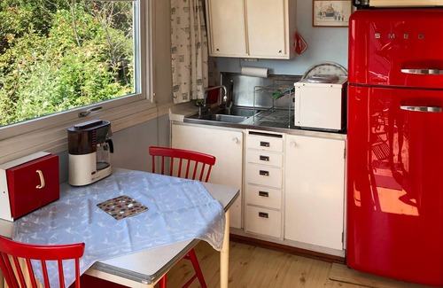 Ljungskile House | 1 bedroom amazing home in Ljungskile