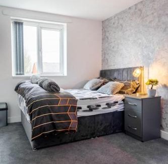 Seisdon Apartment | 1 Bedroom Apartment - Netflix - Close To City Centre And NEC