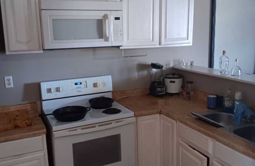 West Lake Forest Apartment | 1 Bedroom Apartment