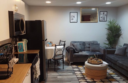 Simpsonville House | 1 bedroom basement apartment w/washer, Wifi, heating