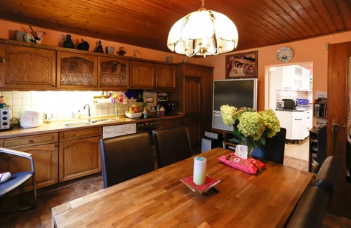Schotten Bed & Breakfast | 1 Bedroom Bed & Breakfast In Einartshausen