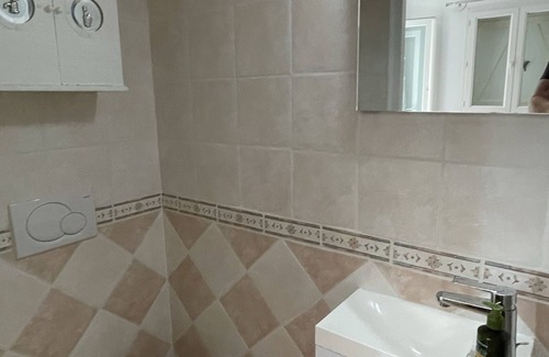 Vinon-sur-Verdon Bed & Breakfast | 1 Bedroom Bed & breakfast in Vinon-sur-Verdon