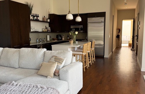 Lower State Condo | 1 bedroom condo in enchanting Santa Barbara by the water!