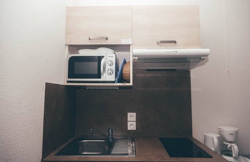 Saint-Christol Condo | 1 Bedroom Condo in Entre-Vignes