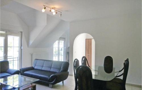 Wallendorf-Pont Apartment | 1 Bedroom Cozy Apartment In Wallendorf-Pont