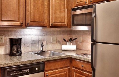 West Omaha Condo | 1 Bedroom | Free Breakfast. Indoor Pool
