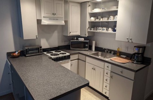 Lochmere House | 1 bedroom guest apartment in the Lakes Region