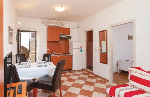 Pucisca Apartment | 1 bedroom lovely apartment in Pucisca