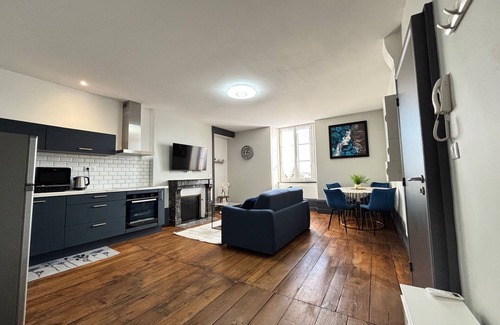 Limoges Apartment | 1 Bedroom Private vacation home in Limoges