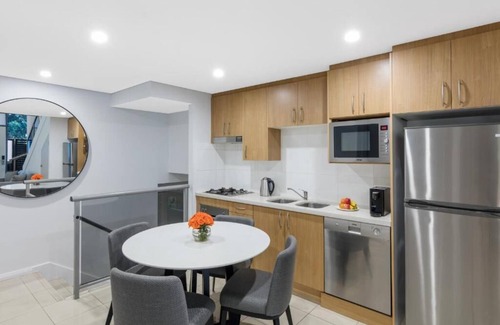 Redfern Apartment | 1 Bedroom Street Suite at Waterloo Sydney