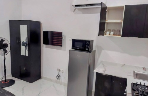 Ofin Apartment | 1 Bedroom Studio Apartment, in the Heart of Lekki with 24/7 Electricity Supply