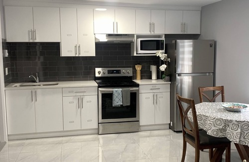 Mission House | 1 Bedroom Suite