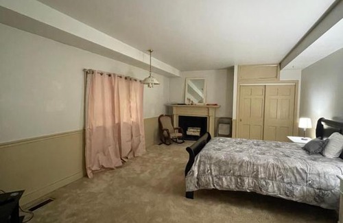 Brooklandville House | 1 bedroom suite
