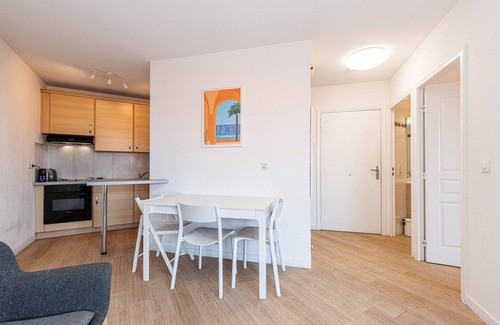 Riquier Apartment | 1 Bedroom - Terrace - Parking