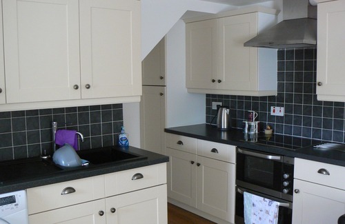 St. Margaret's Hope Cottage | 1 Bedroom Waterside Cottage in St Margarets Hope OrkneynSleeps 2