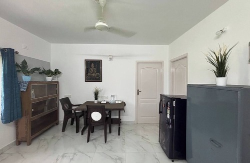 Pondicherry Beach Apartment | 1 BHK Apartment Near Rock Beach, White Town, Ashram