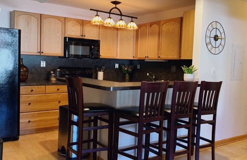 Wall Condo | 1 Block from Beach, Fully Furnished Summer Rental
