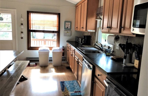 Point Pleasant - Toms River House | 1 Block to Beach. Game room!