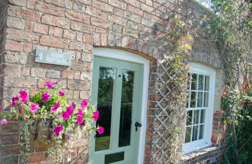 Old Bolingbroke House | 1 Hope Cottage