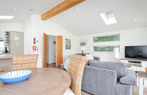 Dobwalls House | 1 Horizon View