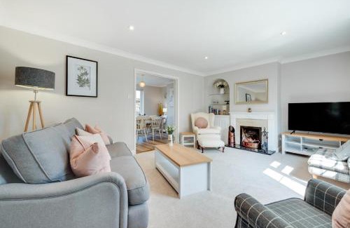 Martlesham Heath House | 1 Lux Farm Cottages