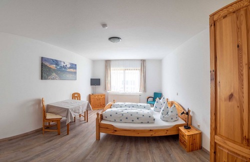 Dettingen an der Erms House | 1 - Marion guest house