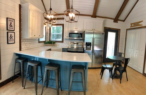 Gumlog Cottage | 1 MILE FROM TUGALOO STATE PARK AND 45 MINUTES FROM CLEMSON SC