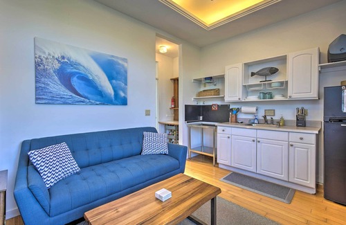 Kahaluu Bay Cottage | 1 Mile to Magic Sands Beach: Kailua-Kona Cottage