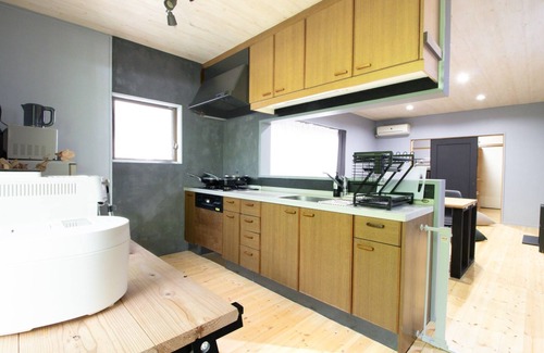Morooka House | 1 min walk to JR station Private floor w garden/Fukuoka Fukuoka