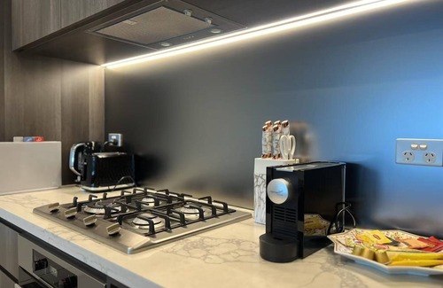 Sydney Olympic Park House | 1 minutes' walk to Sydney Olympic Stadium
