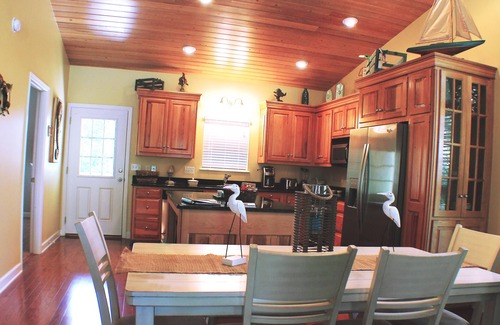 Steinhatchee House | #1 rental in Steinhatchee, affordable, convenient, comforts of home.