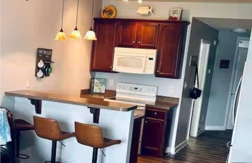 Smith Mountain Lake Condo | #1 SML Lake Escape! Lakeview, Boat, Golf, Beach!